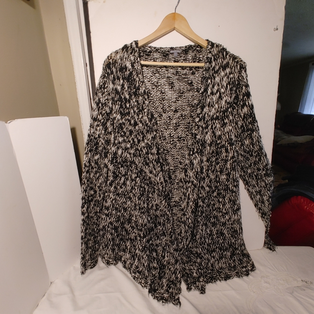 Charlotte Russe Sweater open Face Size M Black Mingled Knit Cardigan